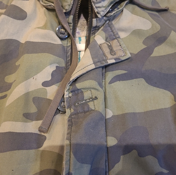 TNA by Aritzia Camo Spring and Fall Jacket - Picture 4 of 10